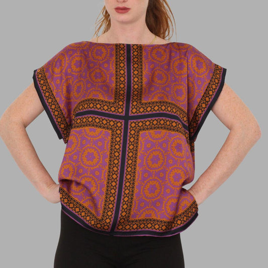 Blusa Artigianale con Motivo Geometrico